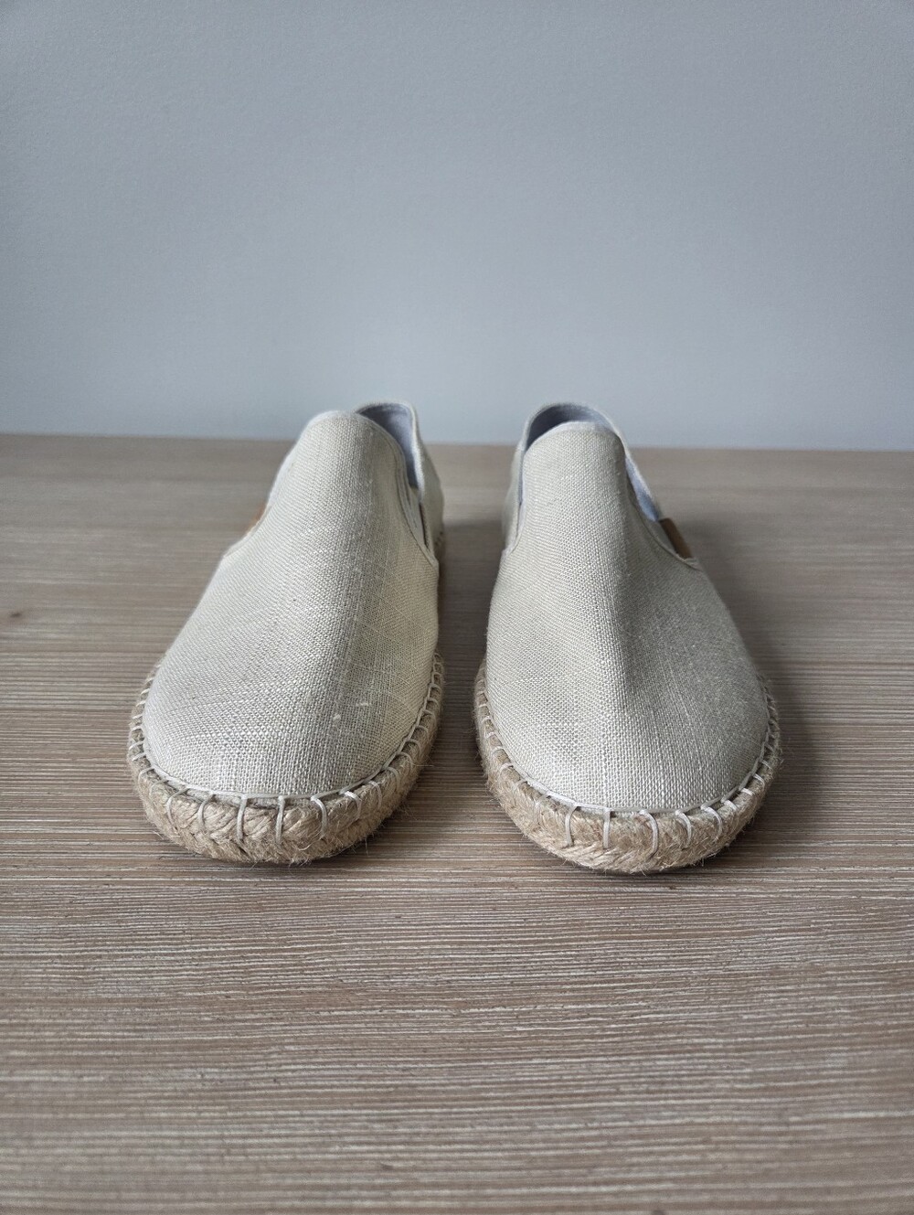 OluKai Pā'akai Espadrille Beige Linen Slip On Shoes Womens Size 8.5 - Picture 2 of 11
